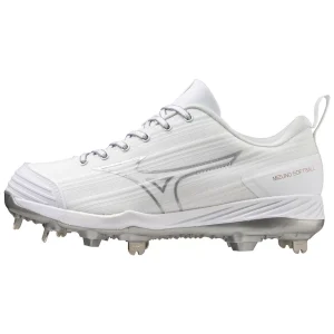 Mizuno Sweep 6 Low Women's Metal Fastpitch Softball Cleat