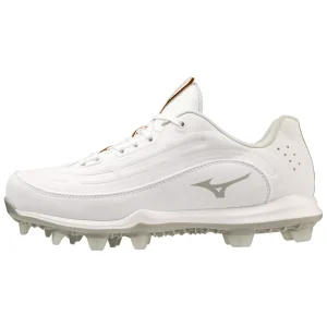 9-Spike Advanced Finch Elite 6 Low Women's TPU Molded Fastpitch Softball Cleat